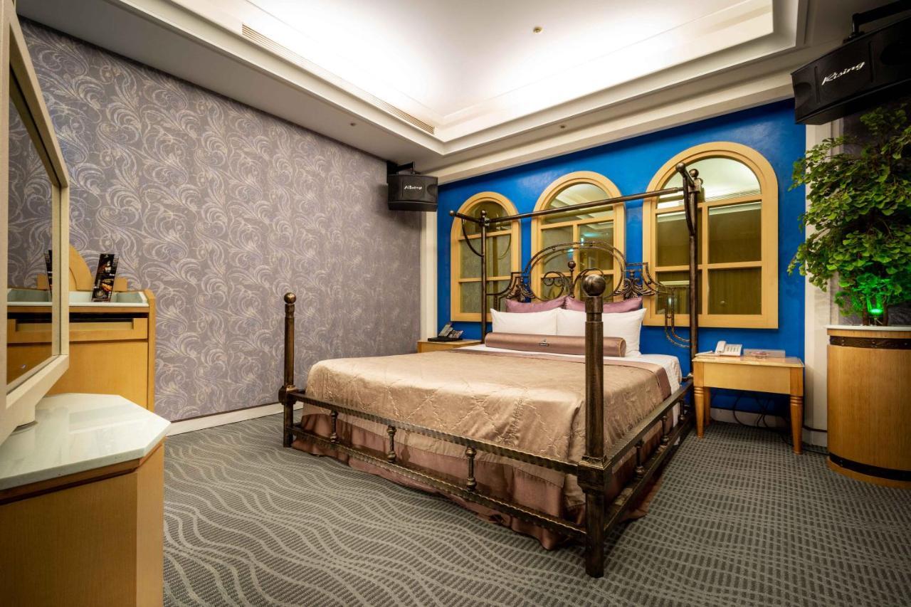 In-Stone Motel Taipei Extérieur photo