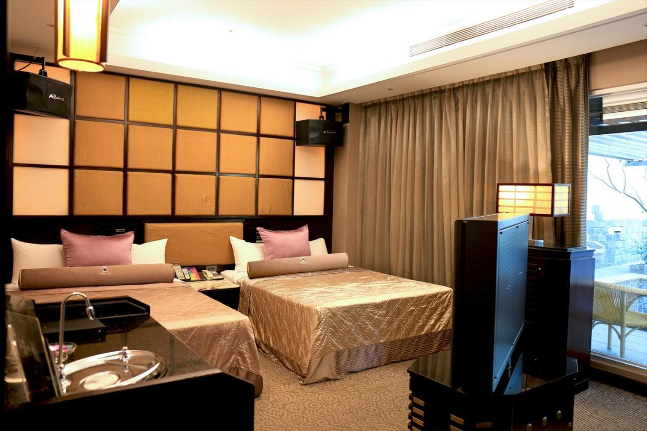 In-Stone Motel Taipei Extérieur photo
