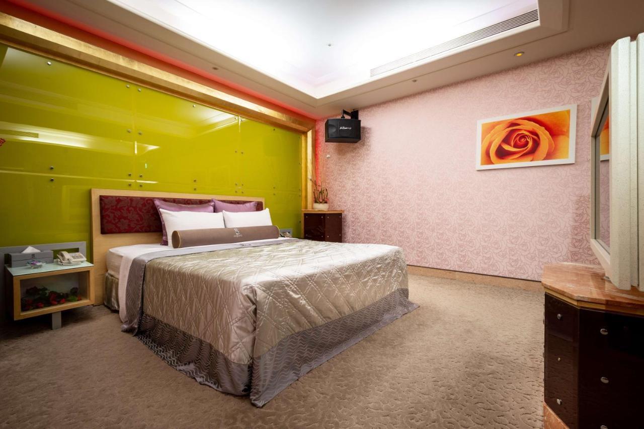 In-Stone Motel Taipei Extérieur photo