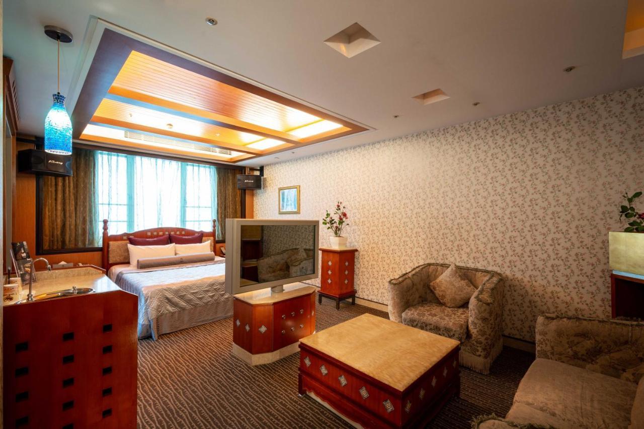 In-Stone Motel Taipei Extérieur photo