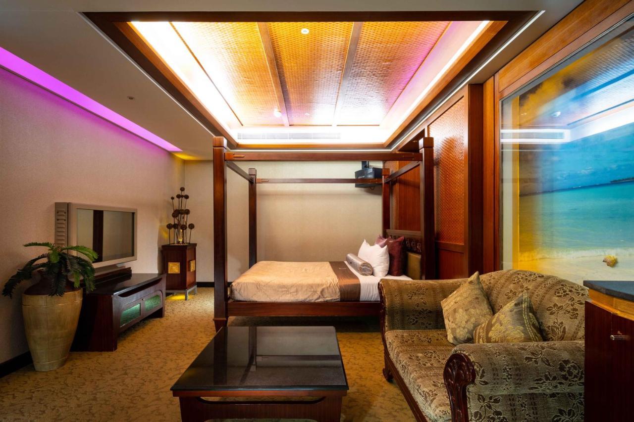 In-Stone Motel Taipei Extérieur photo