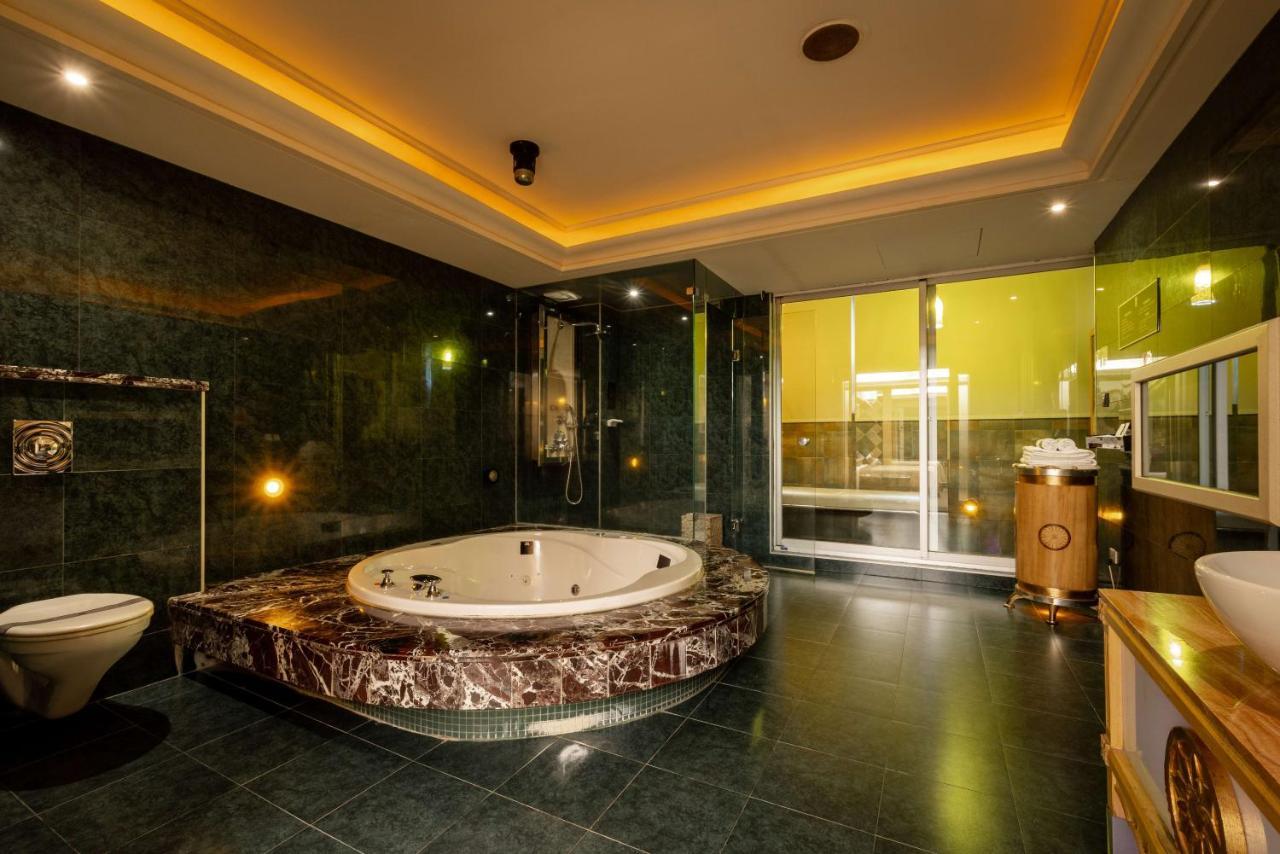In-Stone Motel Taipei Extérieur photo