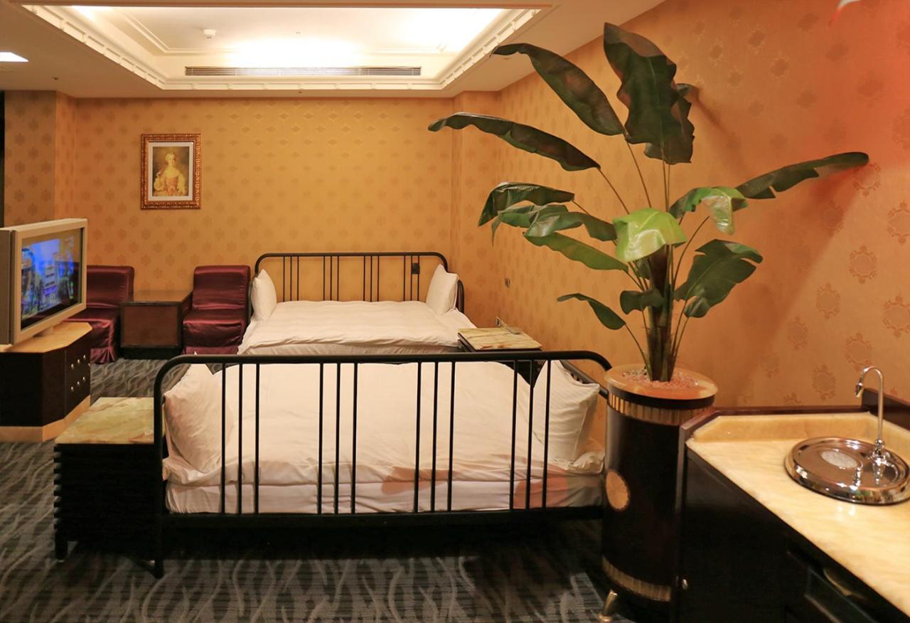 In-Stone Motel Taipei Extérieur photo