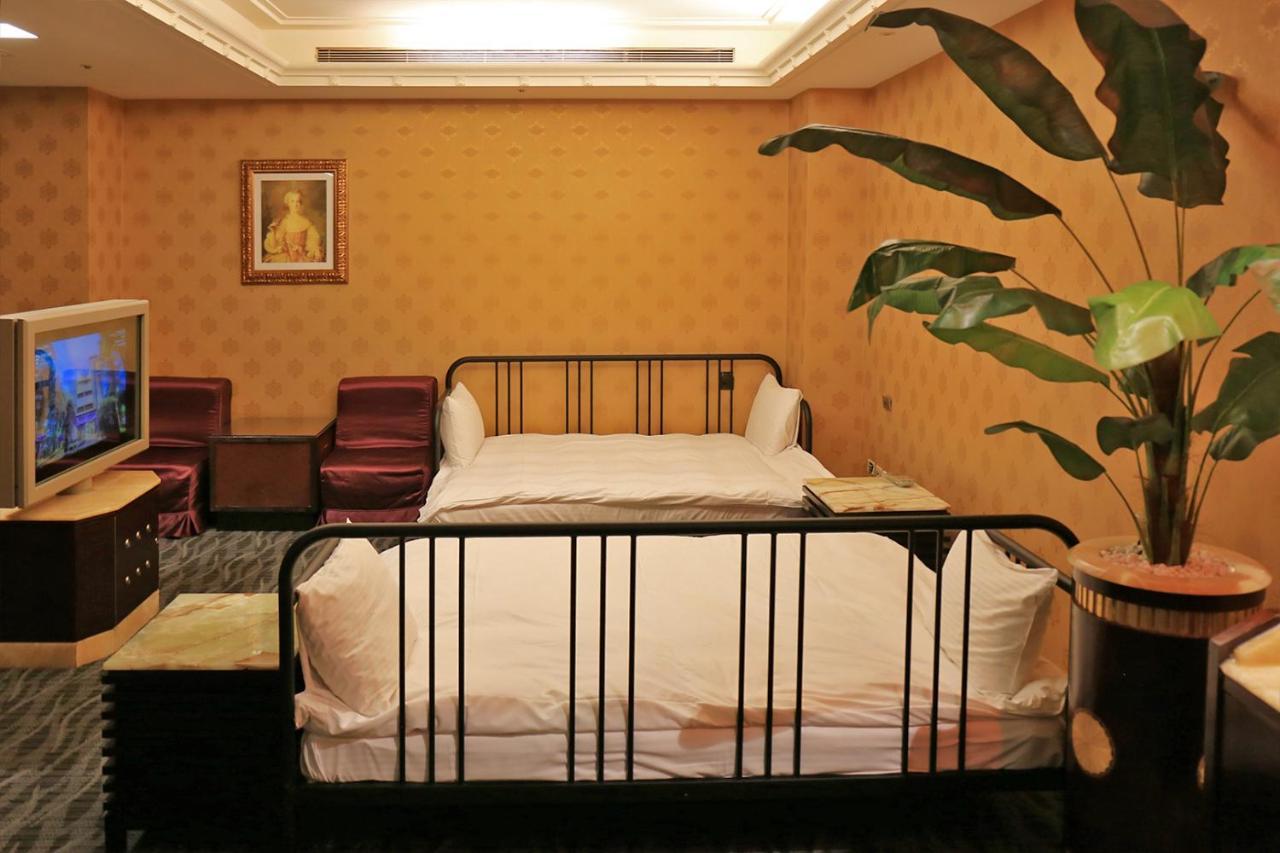 In-Stone Motel Taipei Extérieur photo