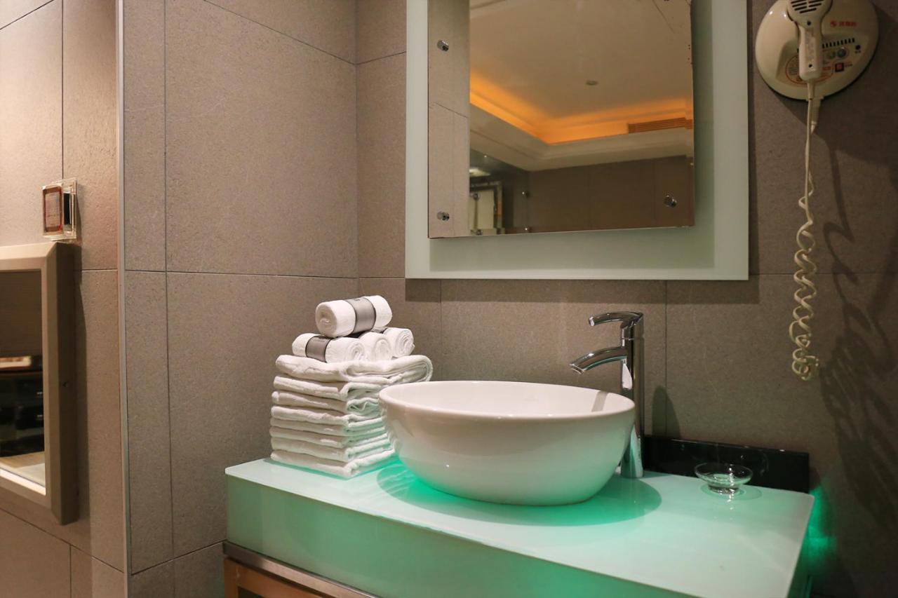 In-Stone Motel Taipei Extérieur photo