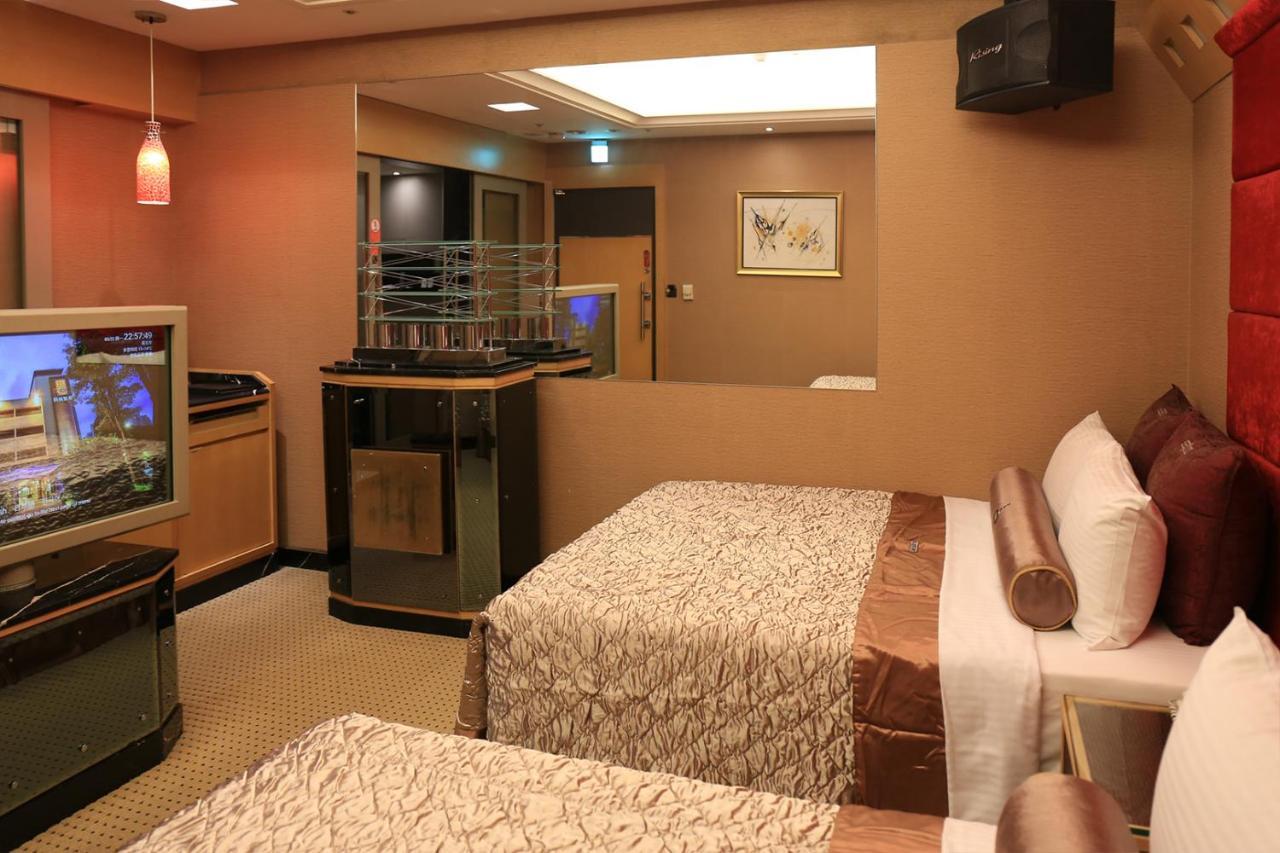 In-Stone Motel Taipei Extérieur photo