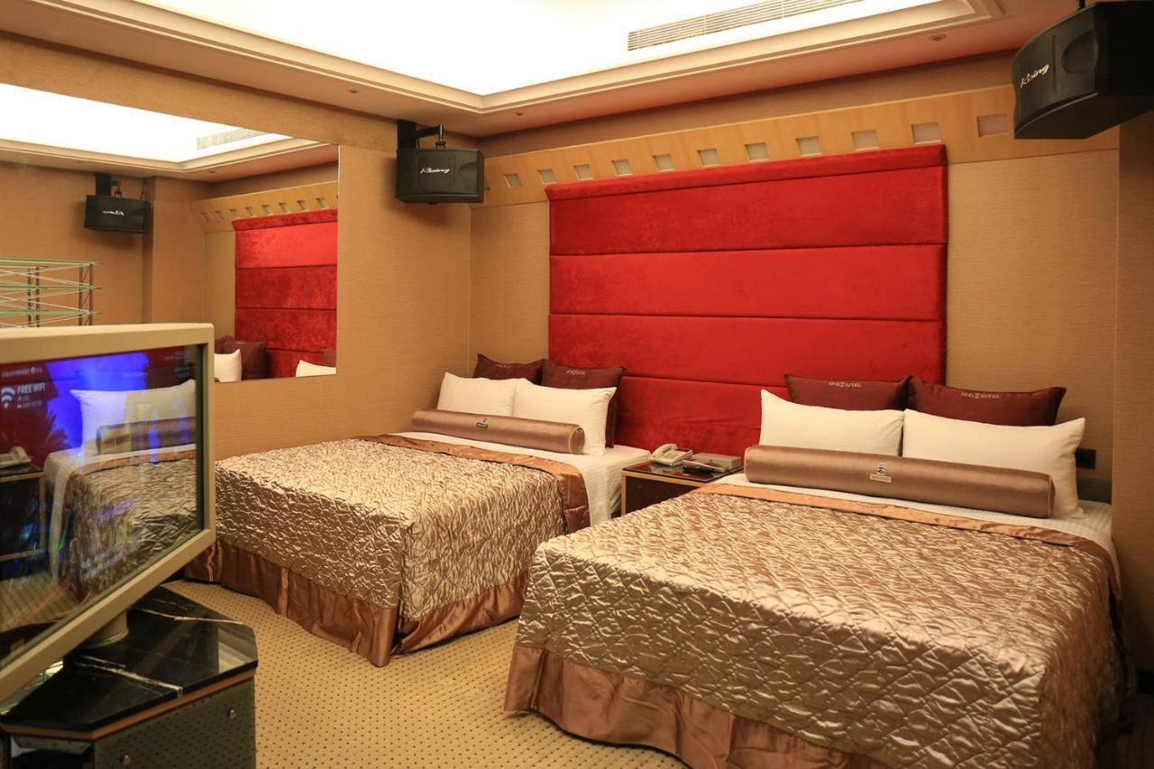 In-Stone Motel Taipei Extérieur photo