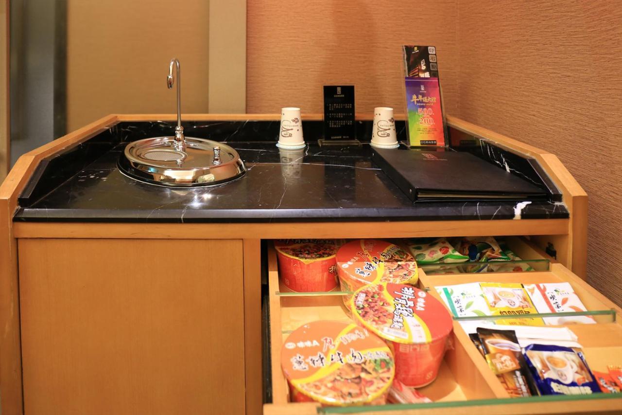 In-Stone Motel Taipei Extérieur photo