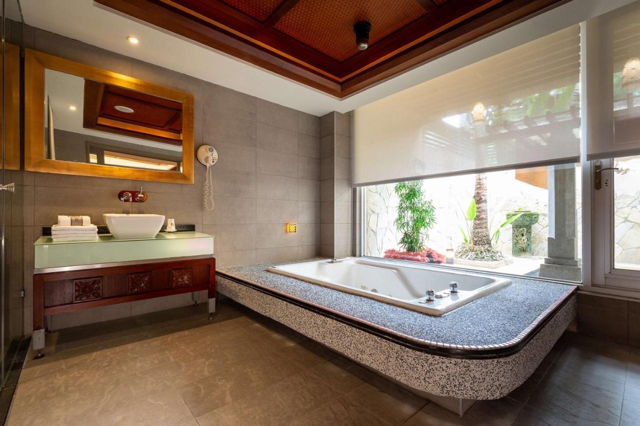 In-Stone Motel Taipei Extérieur photo